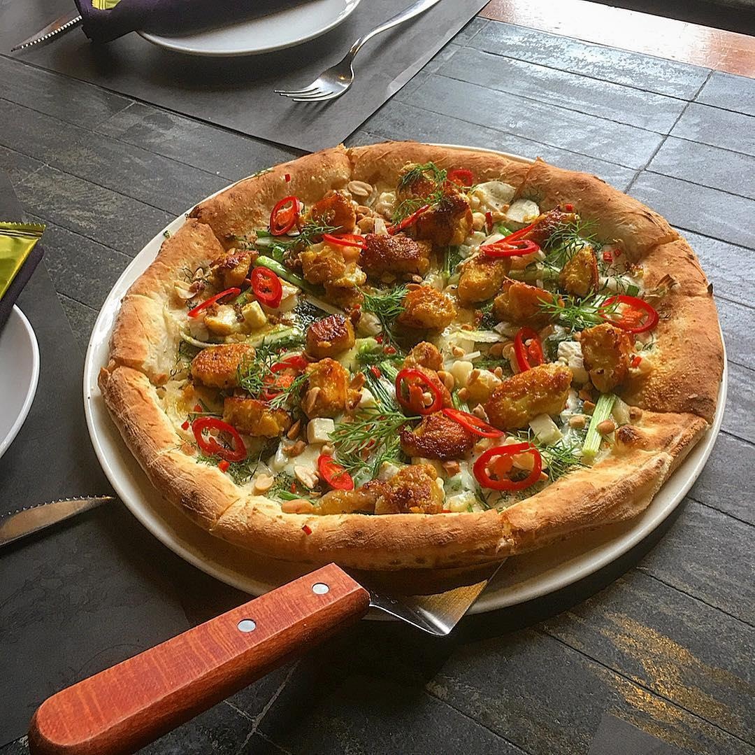 pizza Viet Nam ky la anh 9