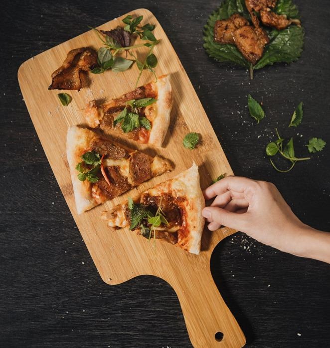 pizza Viet Nam ky la anh 4