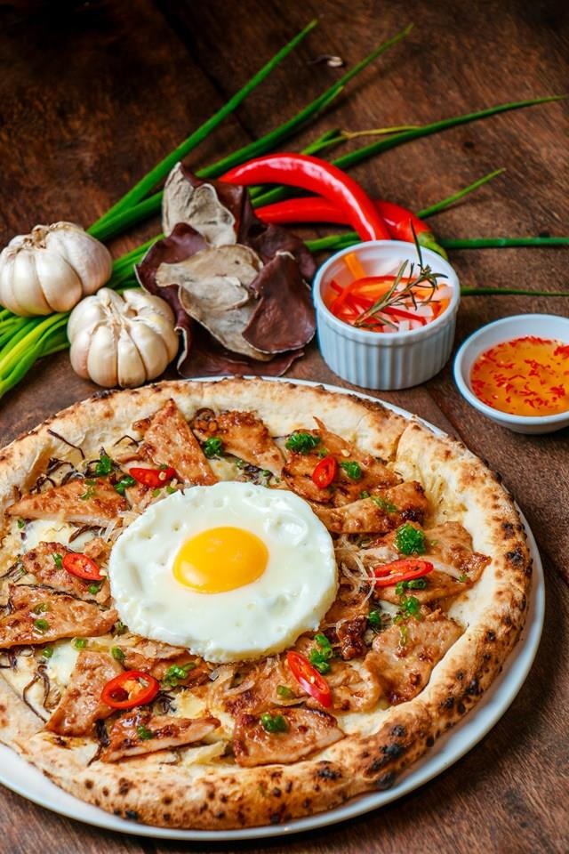 pizza Viet Nam ky la anh 1