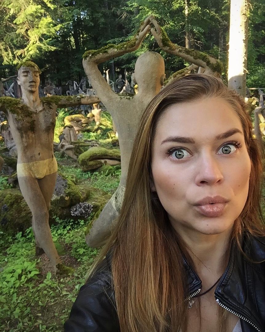 buc tuong phat ra am thanh anh 6