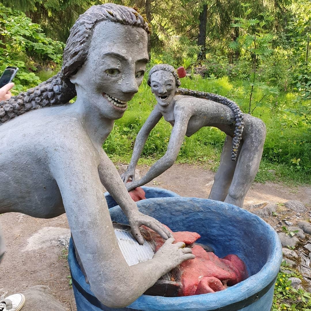 buc tuong phat ra am thanh anh 1