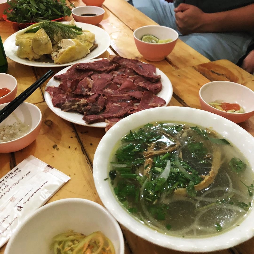 quan an dem tphcm anh 2