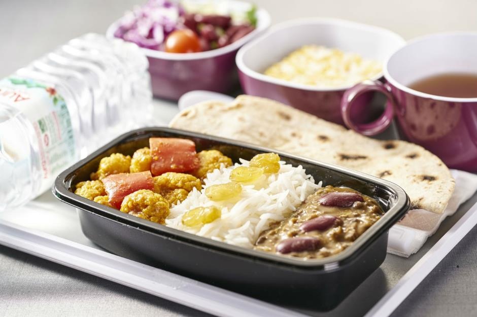 suat bay tren may bay anh 8