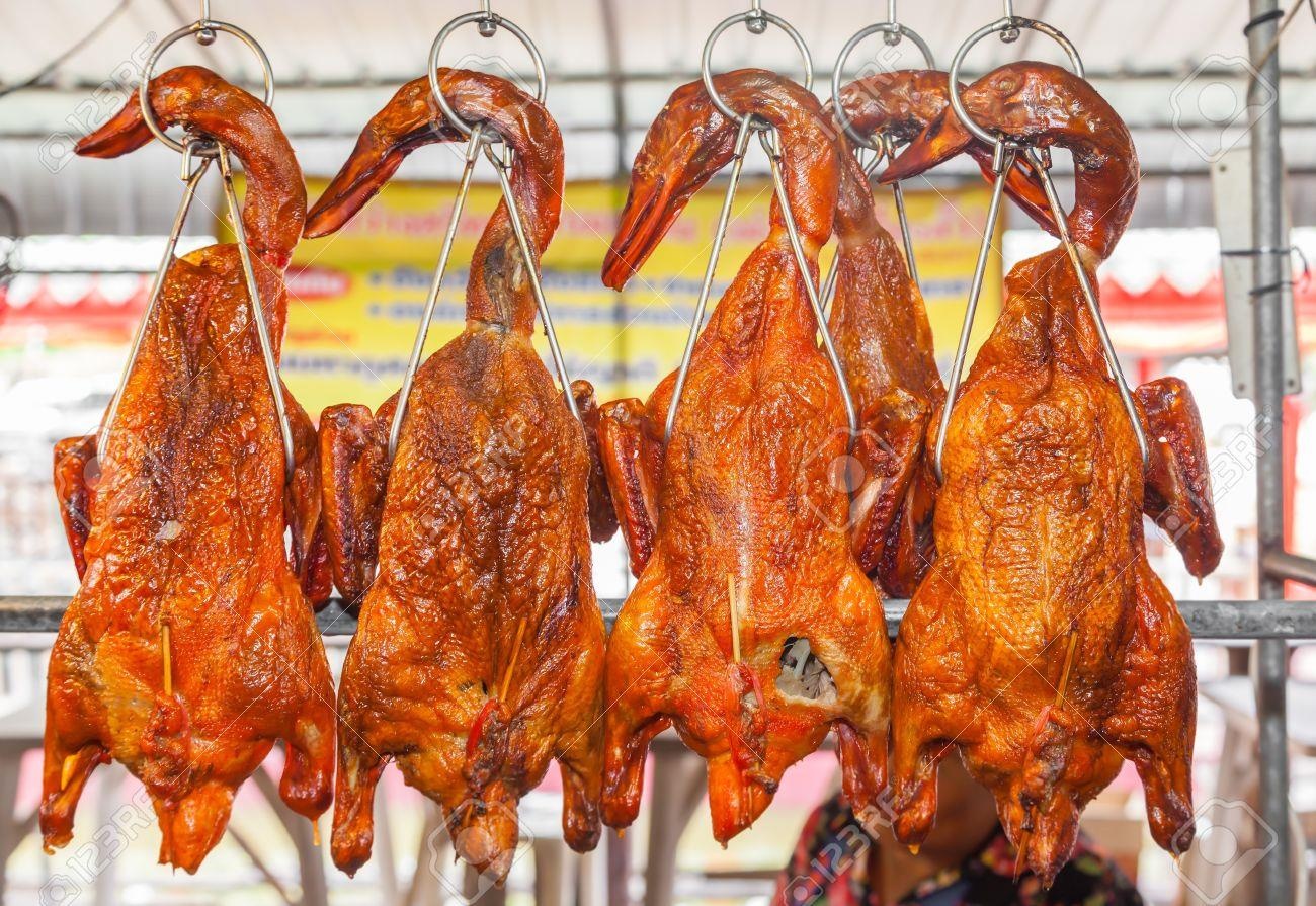 Vit duoc so che hang loat the nao trong day chuyen tu dong? hinh anh