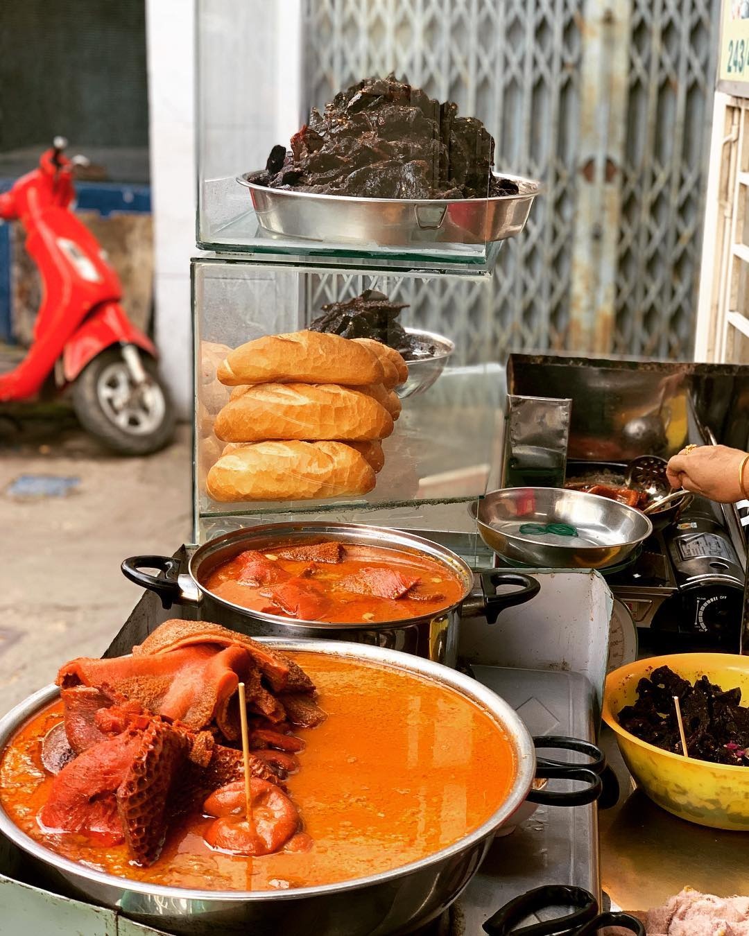 dia chi ban pha lau sai gon anh 5