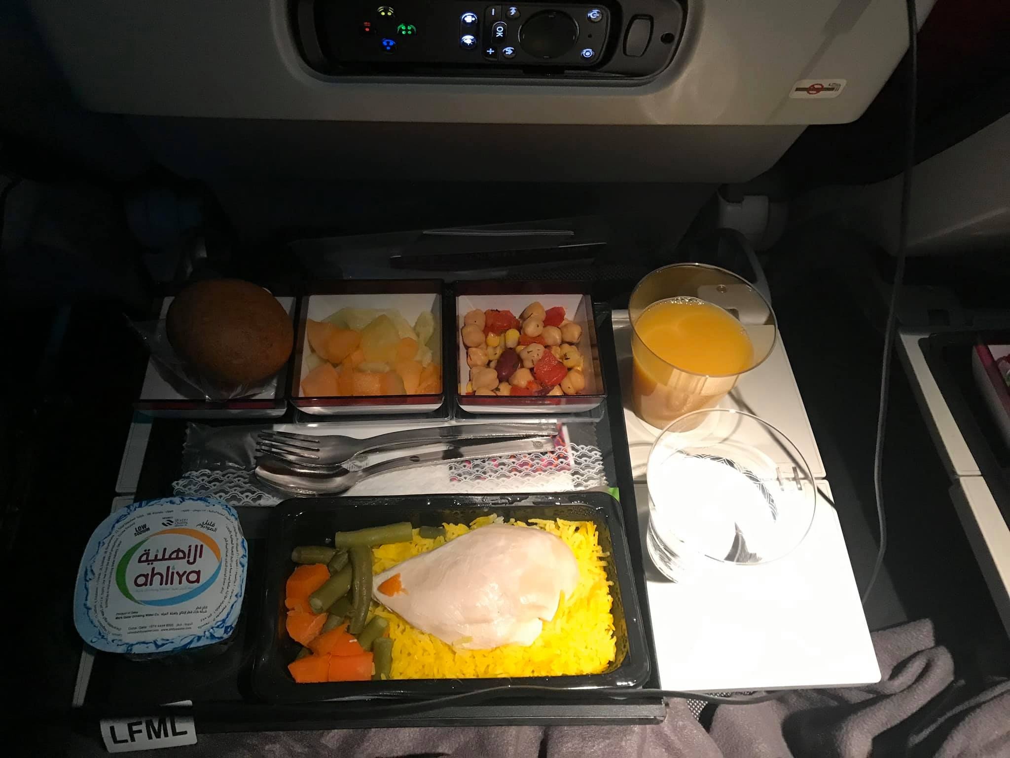 suat bay tren may bay anh 17