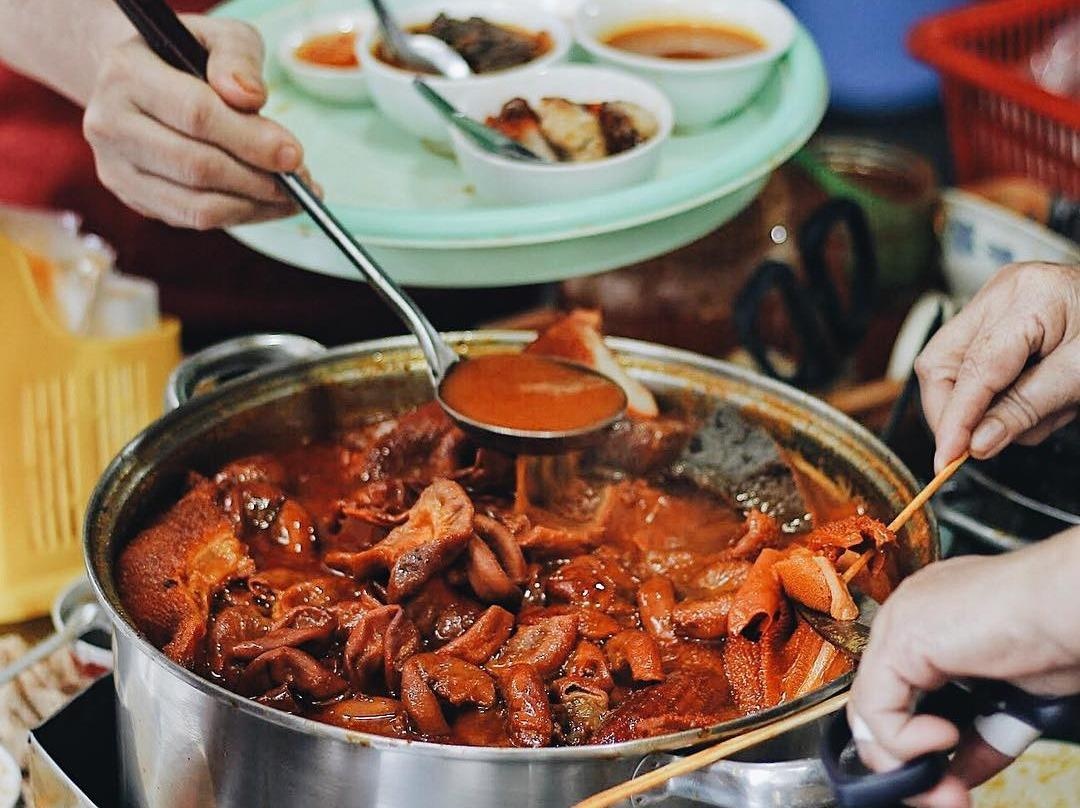 Pha lau va 5 mon an am bung ngay TP.HCM se lanh hinh anh