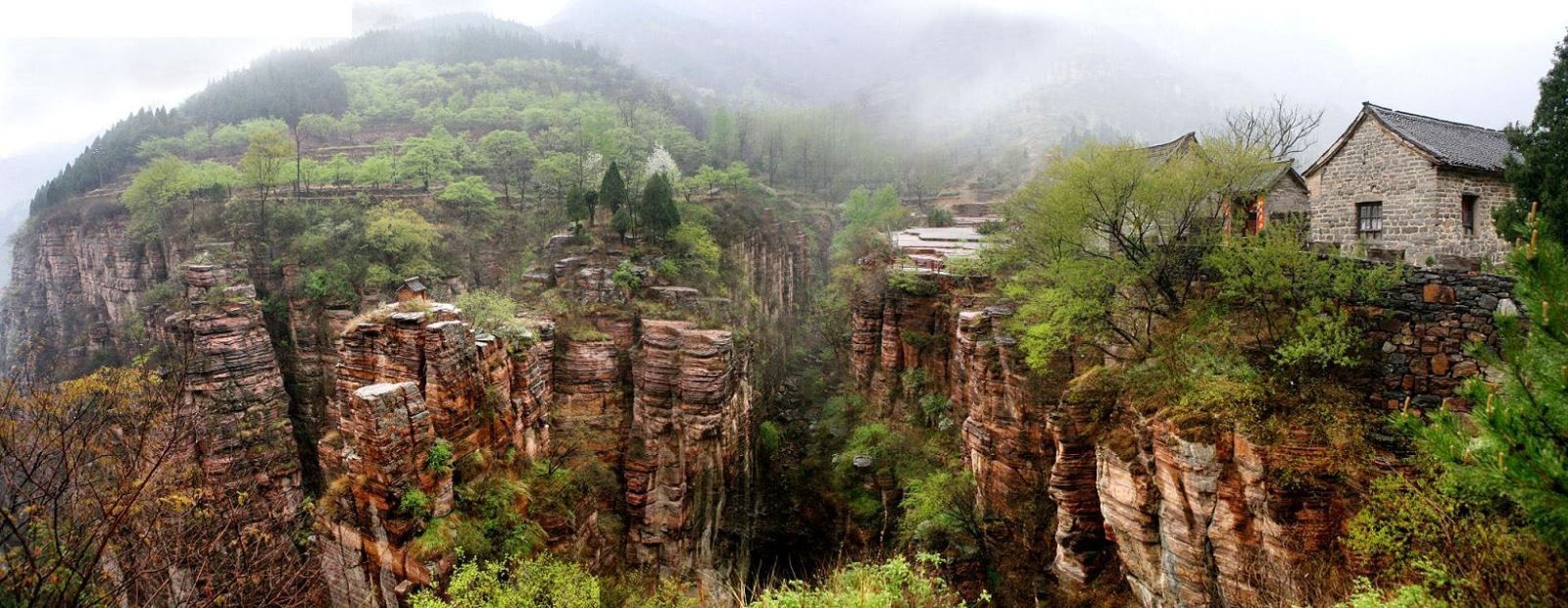 duong ham khoet nui trung quoc anh 2