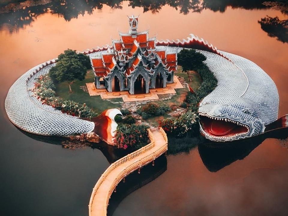 3 den, chua co kien truc quai di nhat Thai Lan hinh anh