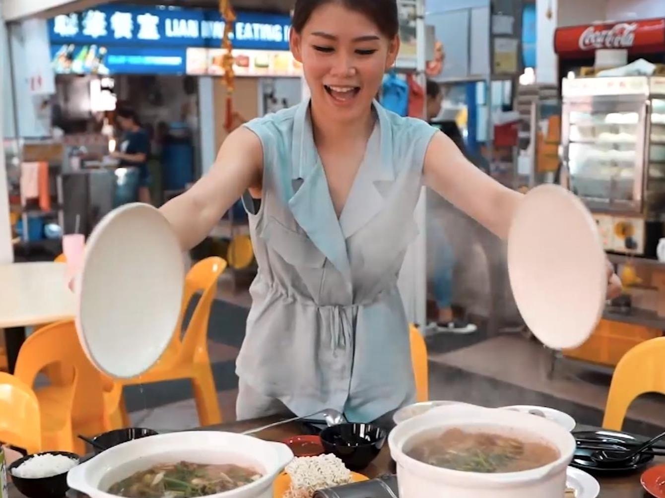 Tiem lau Singapore dat khach nho ve dep cua ba chu hinh anh