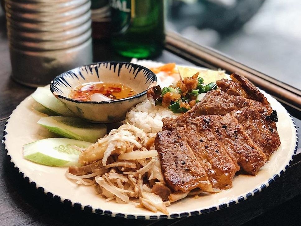 5 tiem com tam chuan vi tai TP.HCM hinh anh