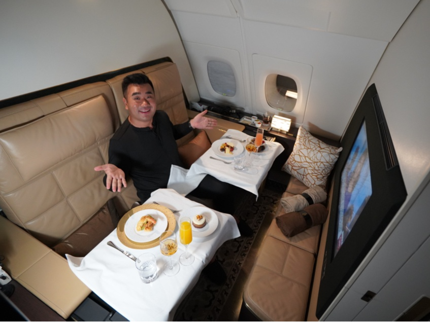 Hang ve may bay dat nhat hanh tinh xa xi nhu the nao? hinh anh