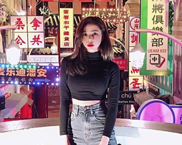 Lac loi voi loat quan xa dam hoi tho Hong Kong ngay giua TP.HCM hinh anh