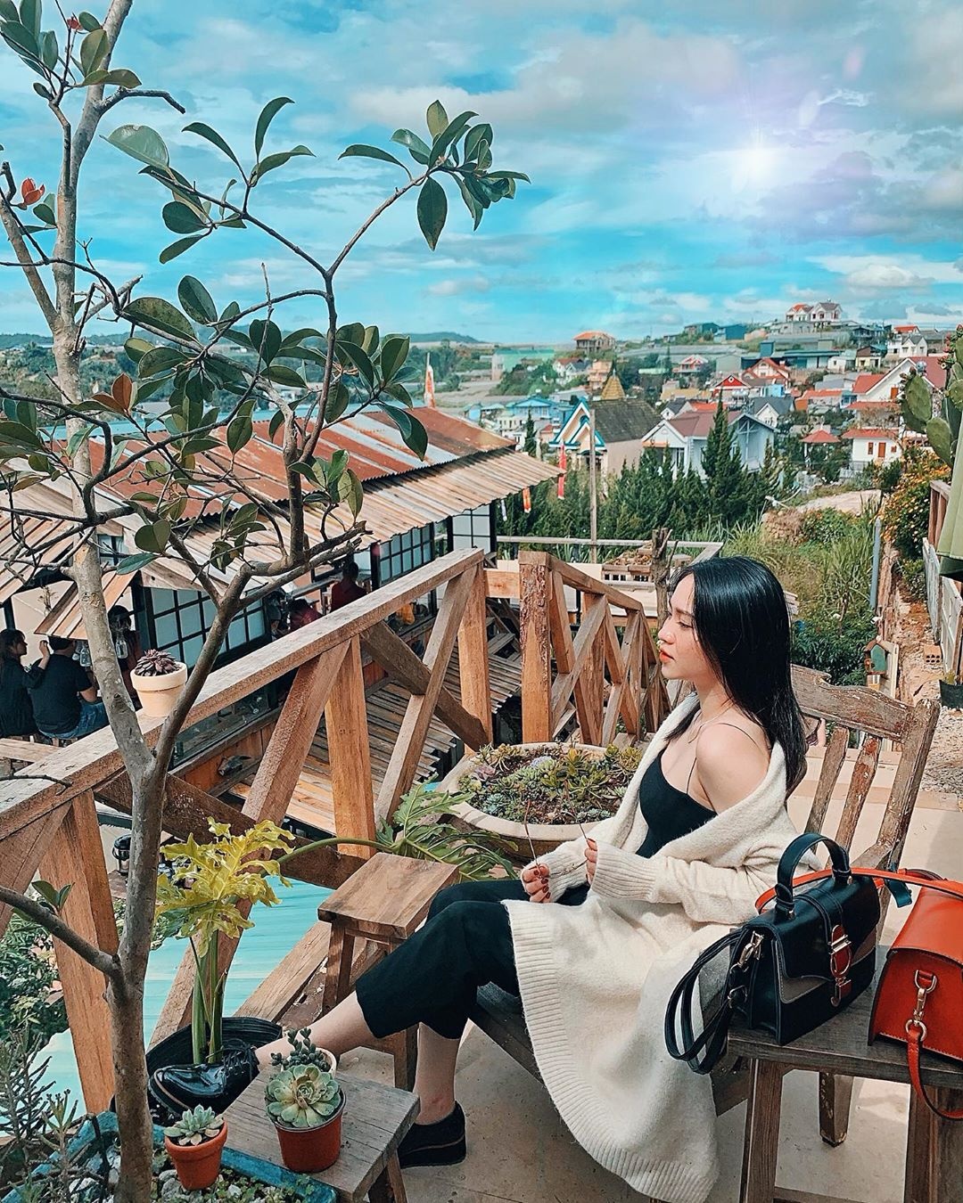 Nhat Ban giua Da Lat anh 1