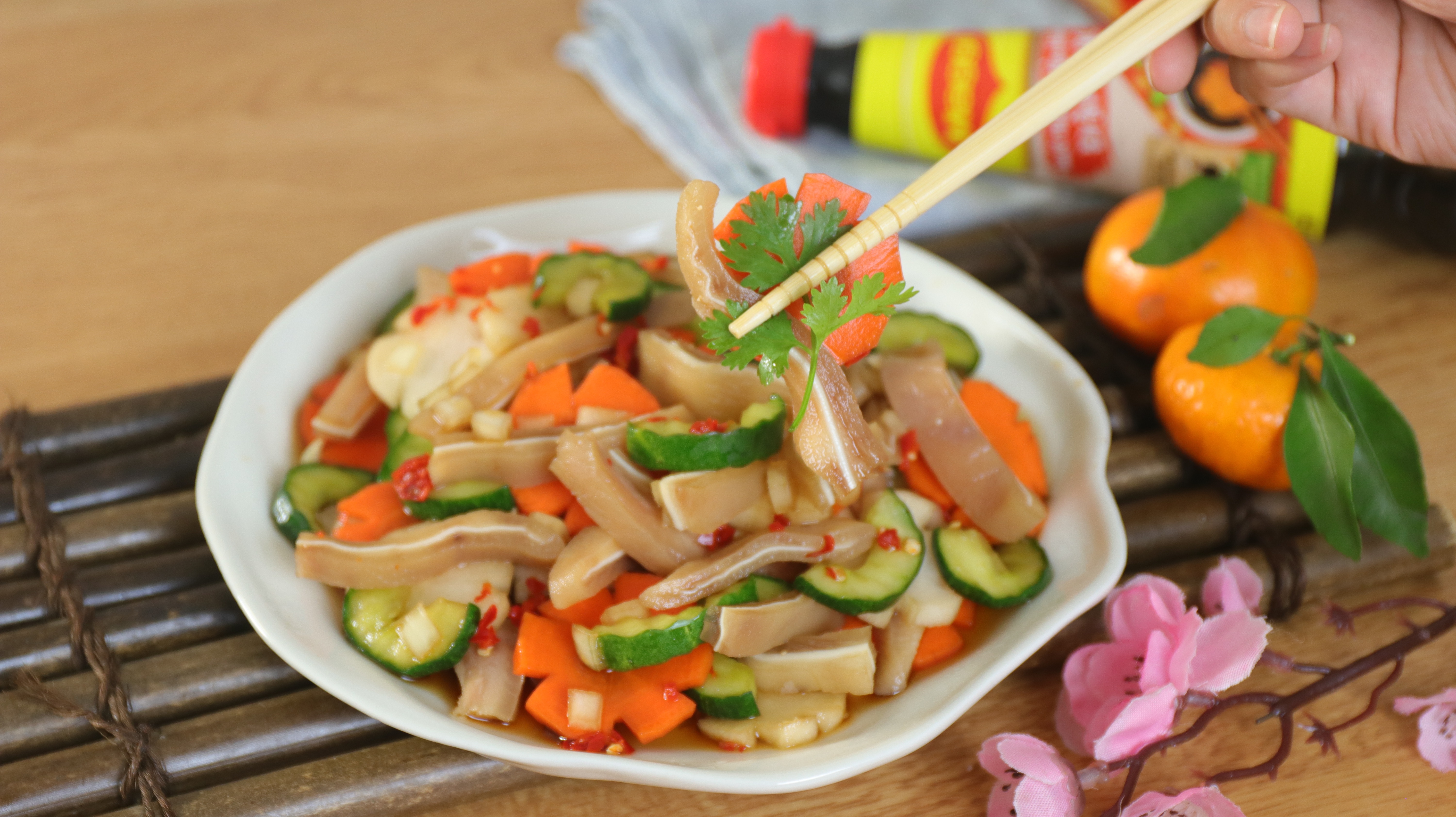 nau mon tet khac biet voi nuoc tuong anh 1