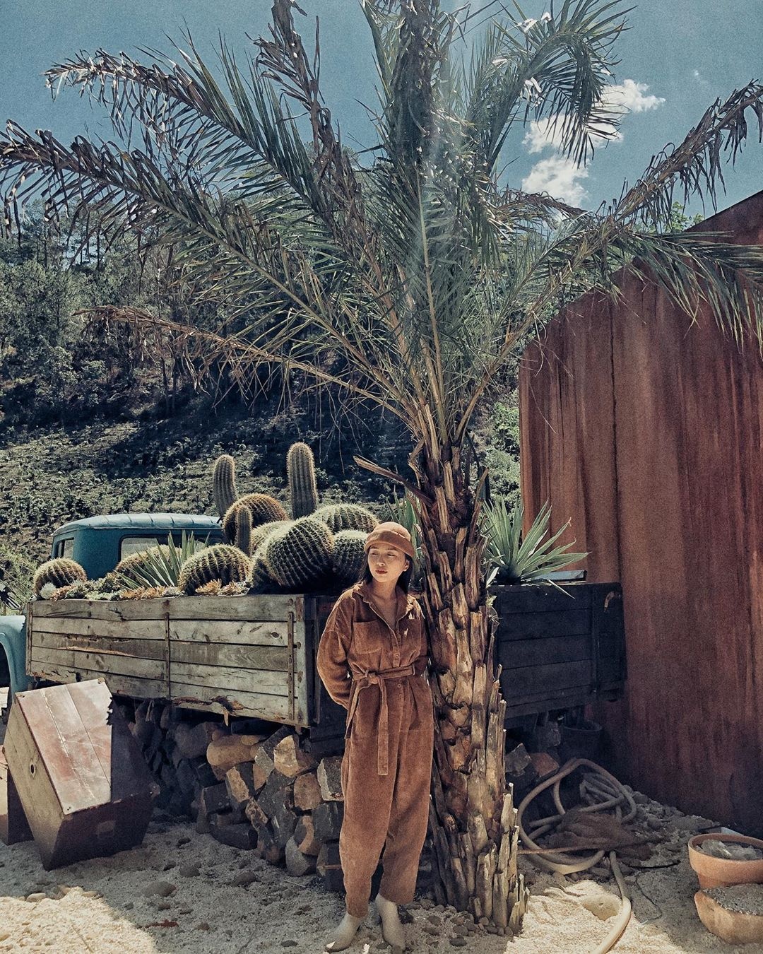 Kombi Land giua Da Lat anh 6