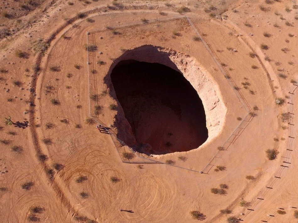 Lo sau ky la nhu vung dat ngoai hanh tinh o My hinh anh