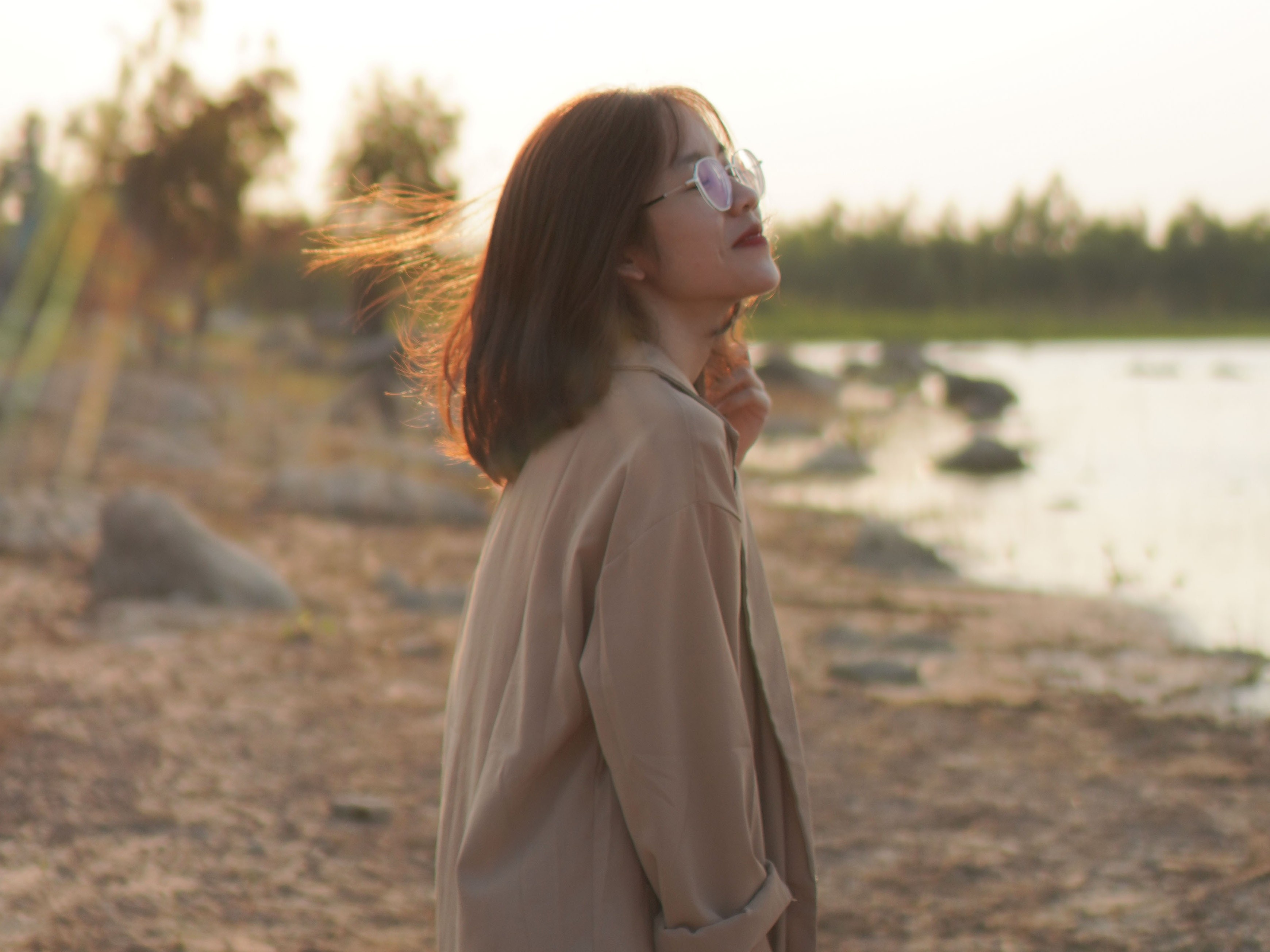 Roi xa pho thi, trai nghiem cam trai dem ben ho nuoc gan TP.HCM hinh anh