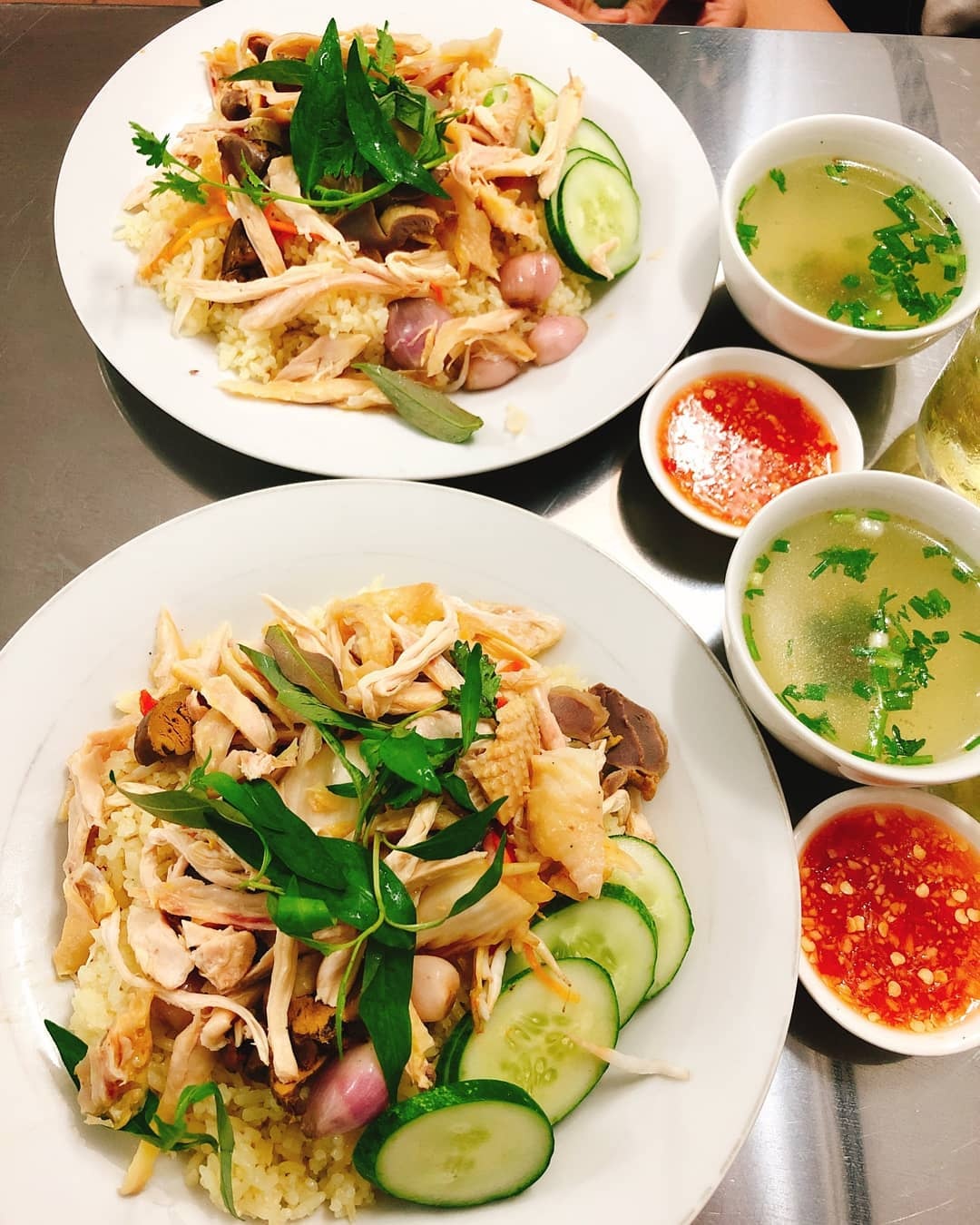 com ga phu yen tai TP.HCM anh 5