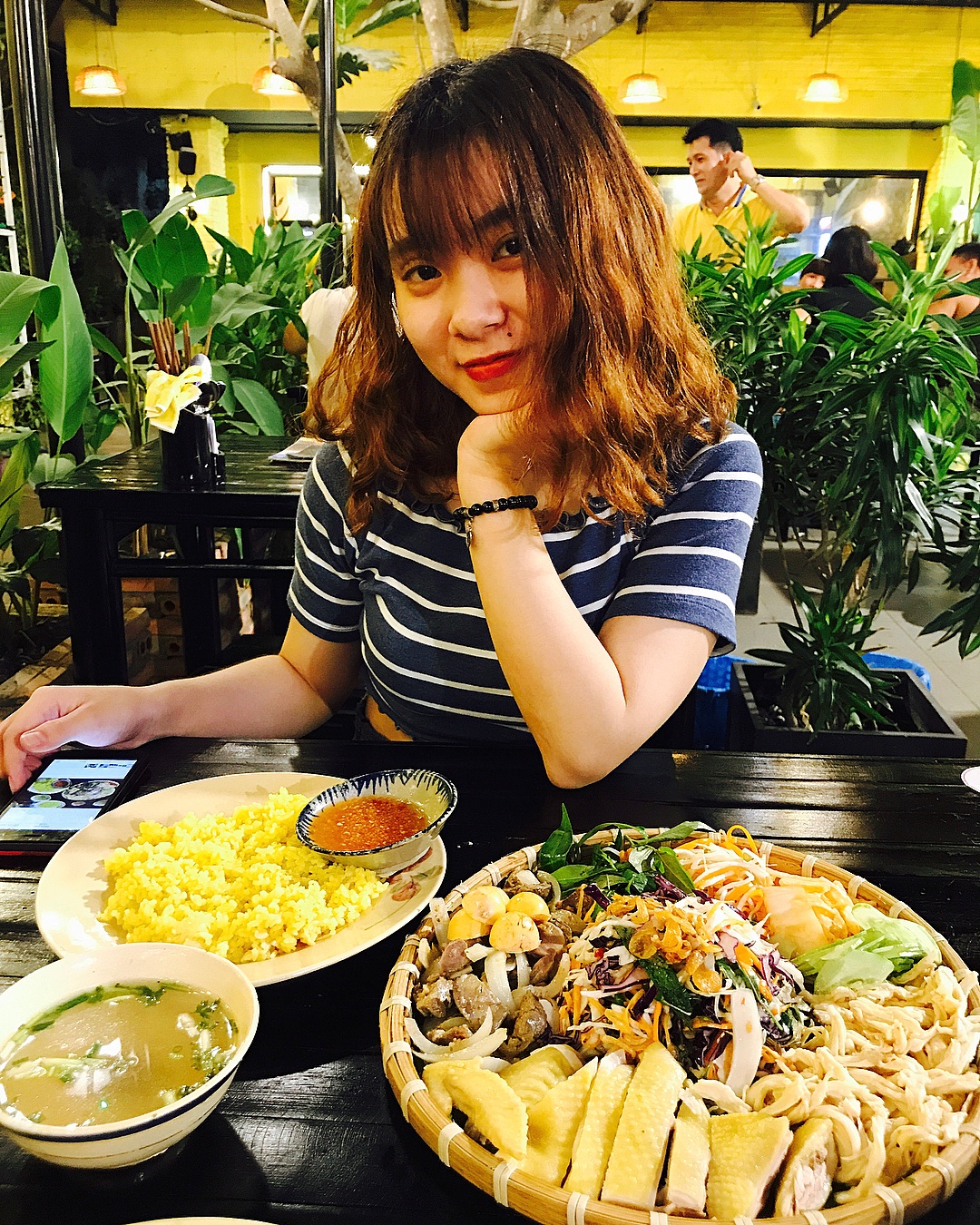 com ga phu yen tai TP.HCM anh 1