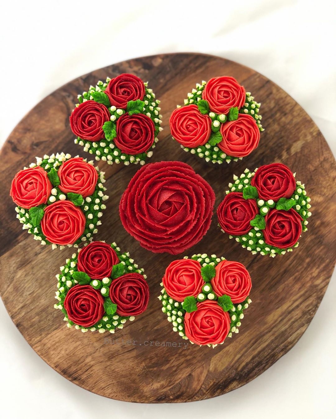 bánh kem hoa hồng ảnh 2 banh kem hoa hong anh 2