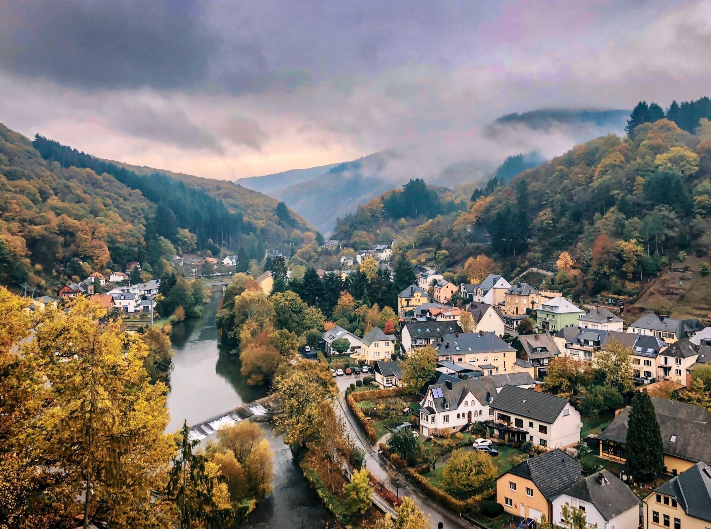 Quoc gia duy nhat tren the gioi mien phi ve giao thong cong cong hinh anh