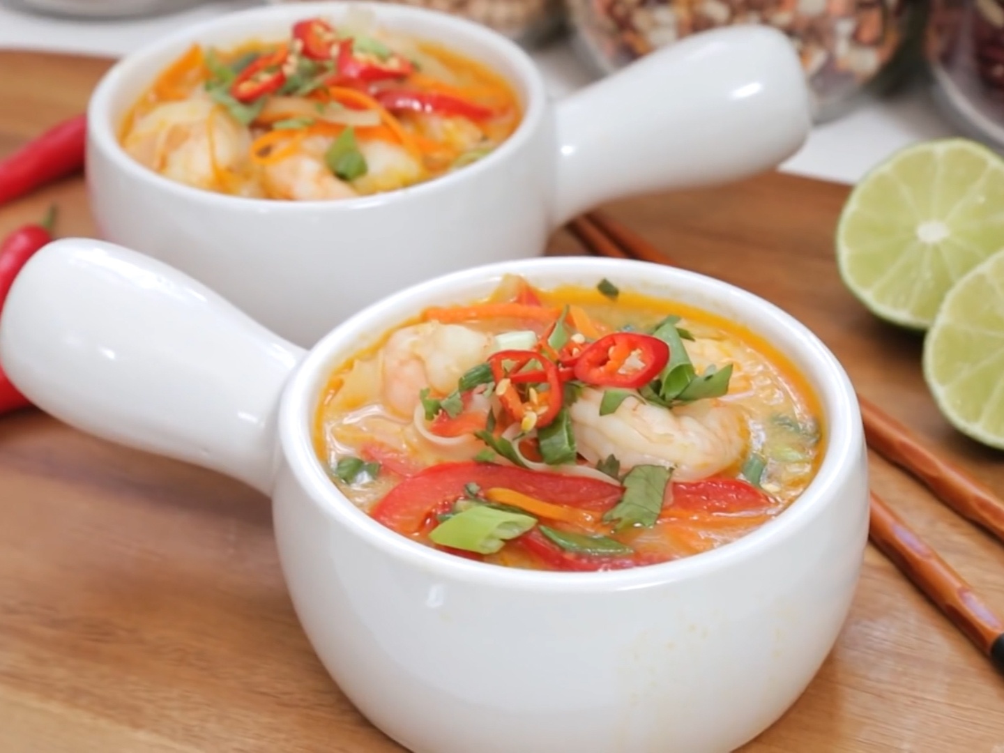 Cong thuc nau sup tom chua cay chuan kieu Thai hinh anh