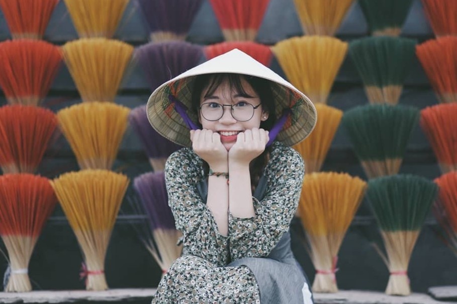 Xu Hue mong mo - noi du khach tim ve binh yen hinh anh