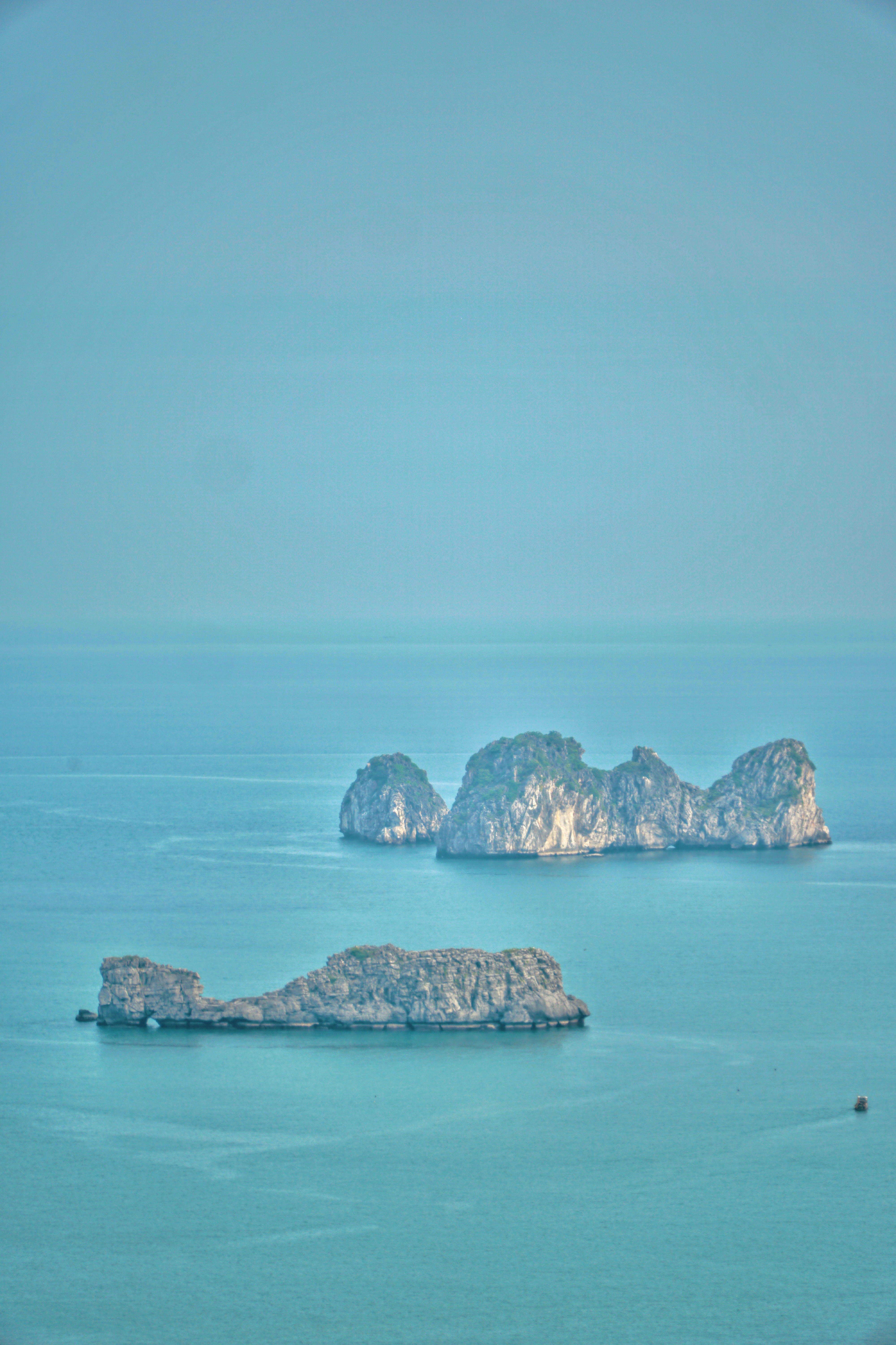 ve dep vinh Lan Ha anh 3