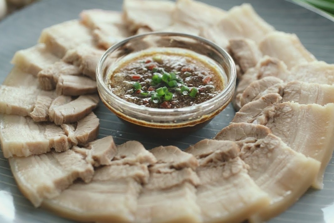 Lam thit luoc cham sot toi don gian ngay mua hinh anh