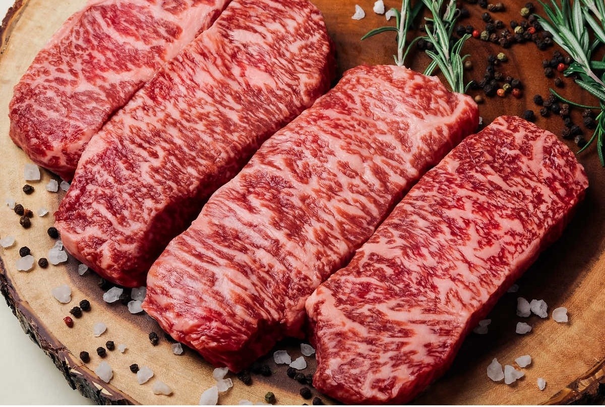 Mon beefsteak gia 350 USD van hut khach o My hinh anh