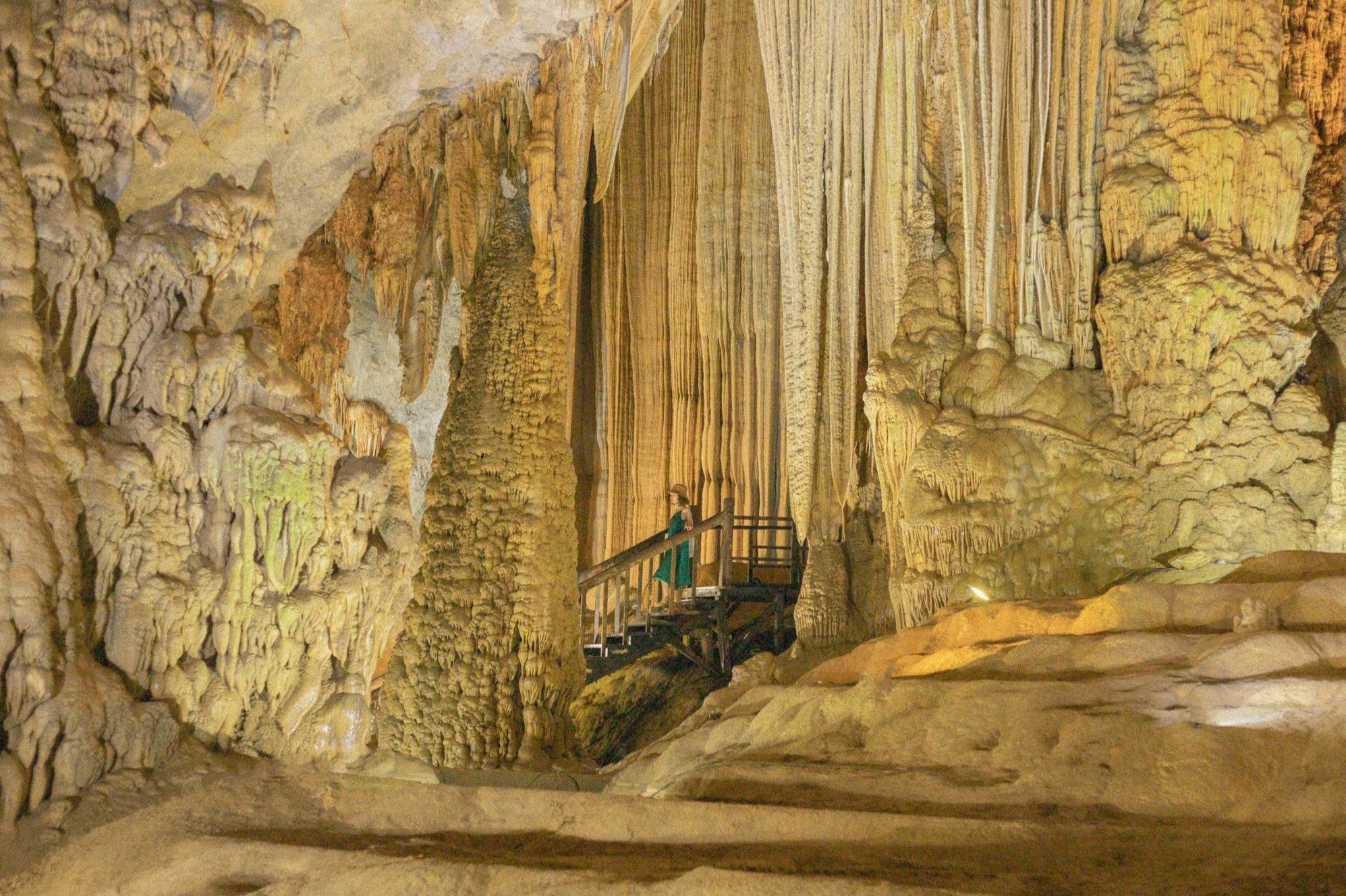 3 ngay 2 dem vi vu, kham pha Quang Binh hinh anh