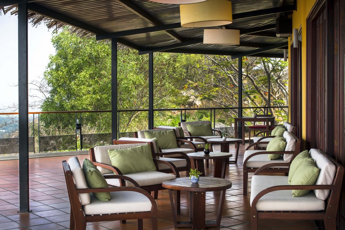 hồ bơi vô cực view rừng núi ảnh 8 ho boi vo cuc view rung nui anh 8