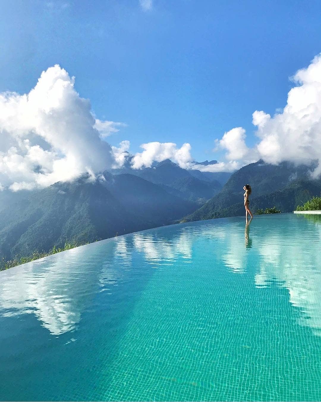 hồ bơi vô cực view rừng núi ảnh 3 ho boi vo cuc view rung nui anh 3