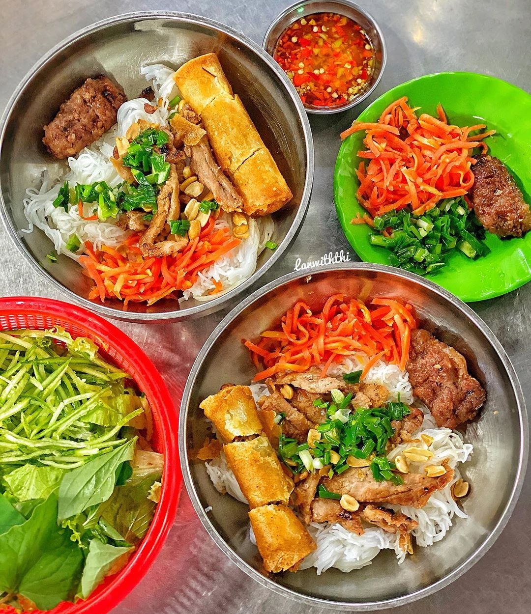 quán bún thịt nướng ở TP.HCM ảnh 3 quan bun thit nuong o TP.HCM anh 3