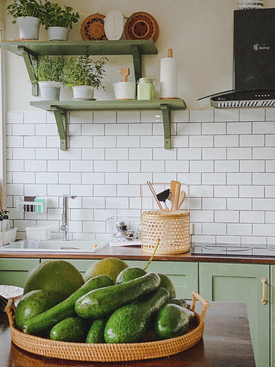 trang tri can bep anh 8