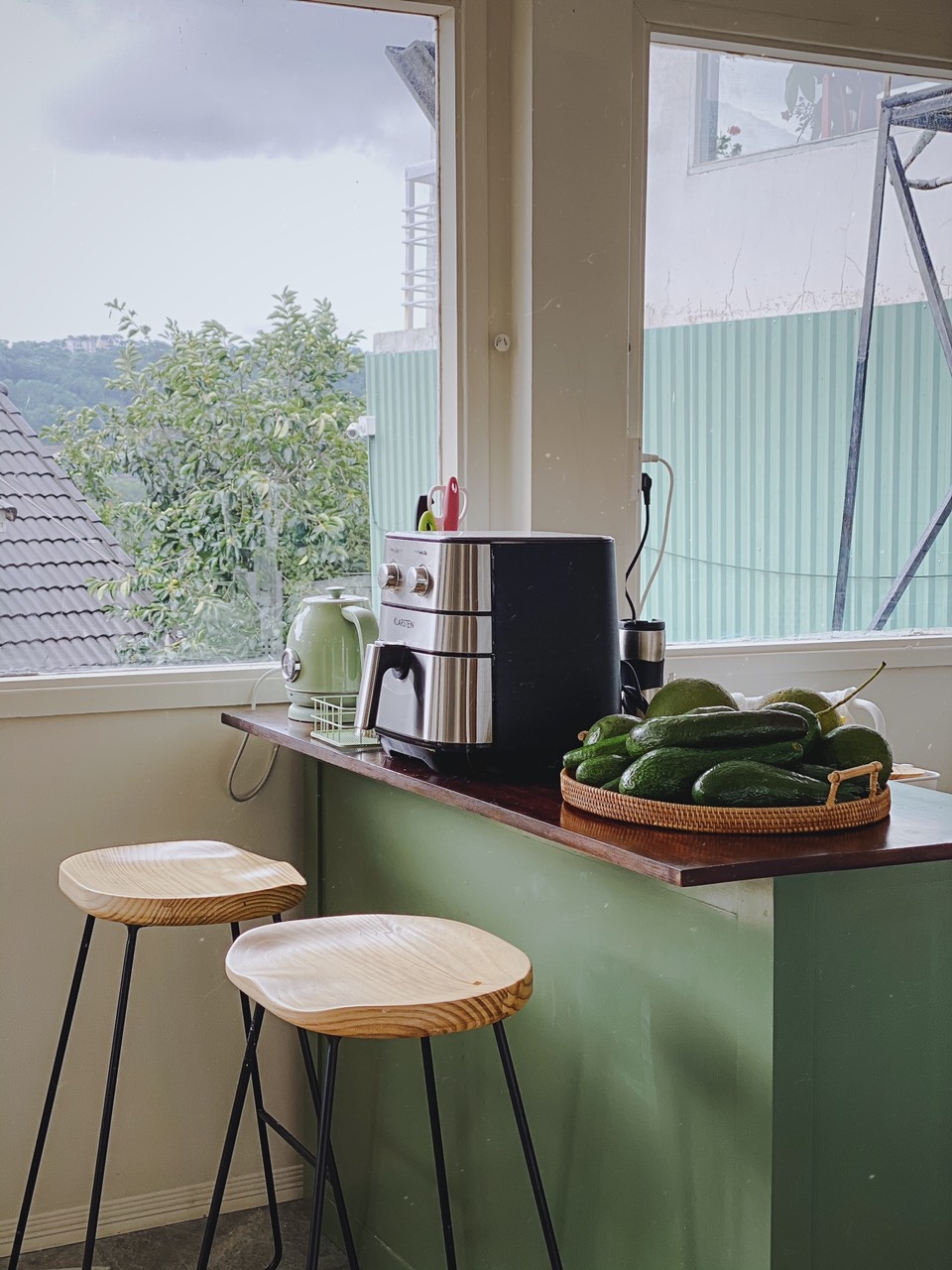 trang tri can bep anh 7