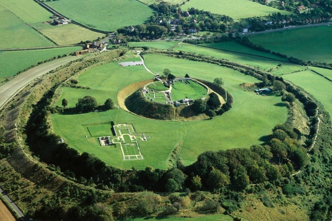 Doi phao dai co 2.000 nam tuoi o Anh hinh anh