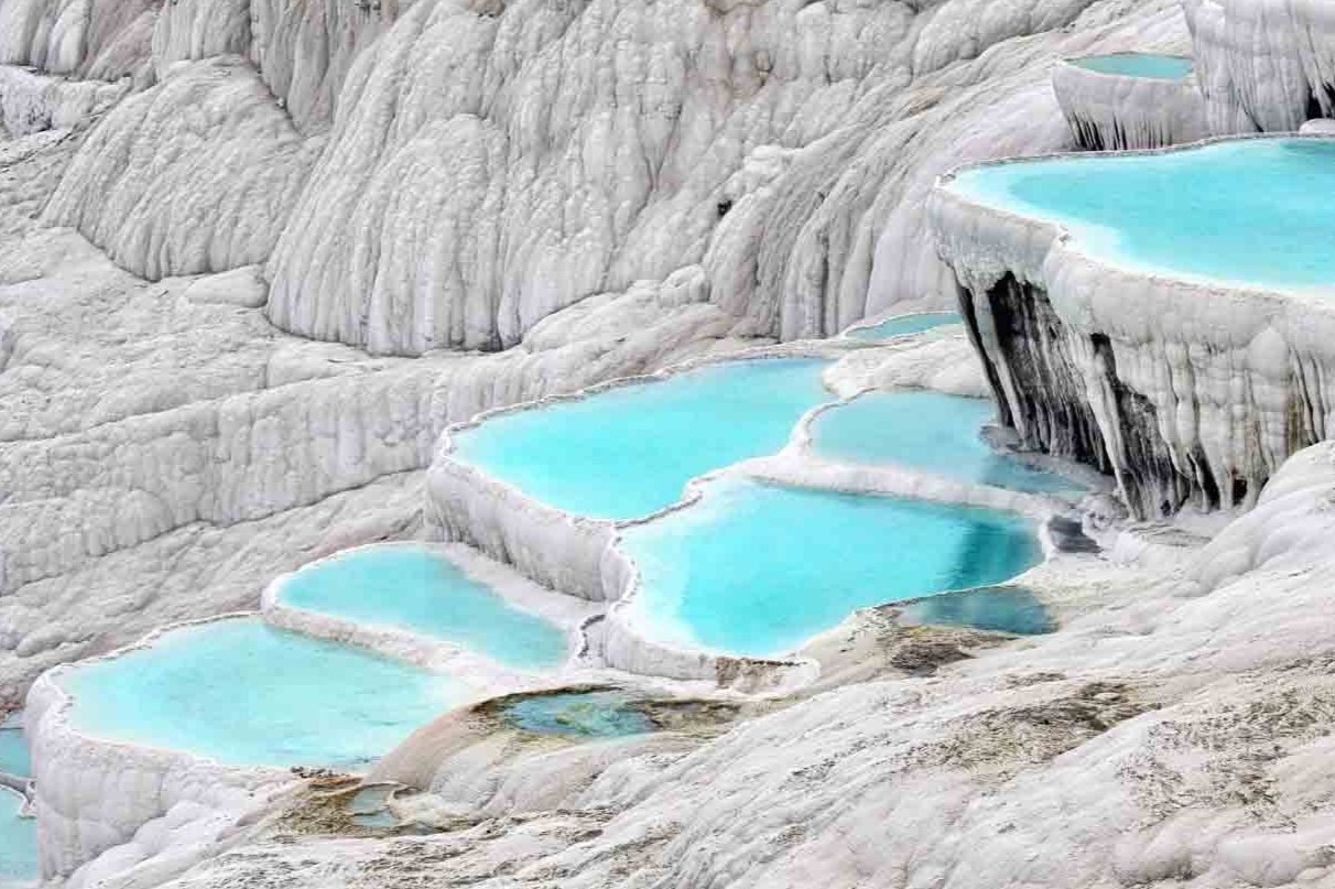 Trung tam spa 2.000 nam tuoi o Tho Nhi Ky hinh anh