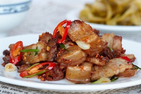 Cong thuc lam thit rang chay canh hinh anh