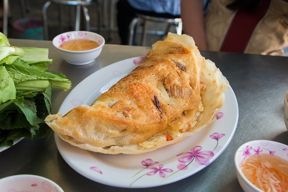 Huong vi banh xeo mien Tay hinh anh