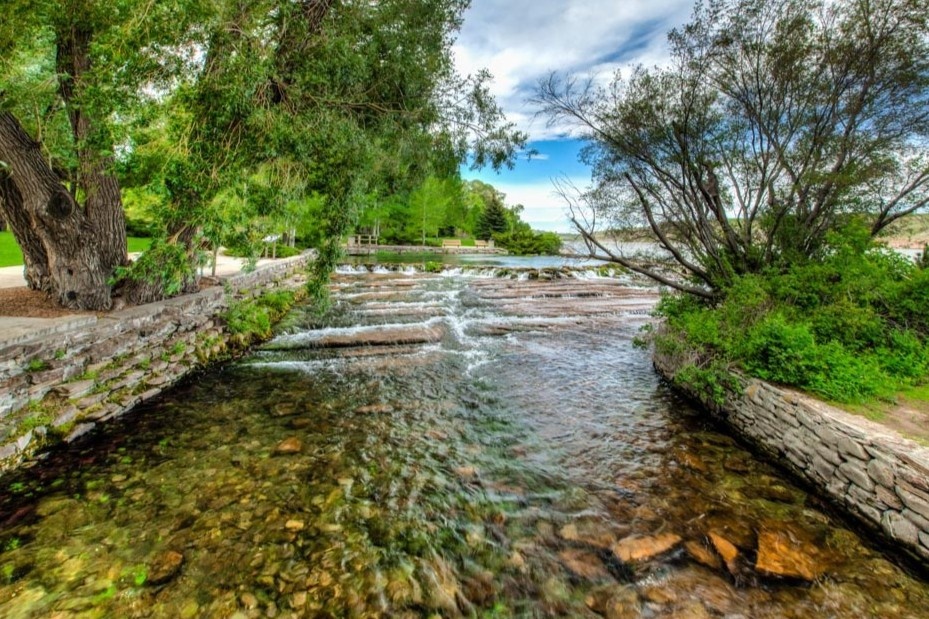 Dong song dai nhat the gioi nam o chau luc nao? hinh anh