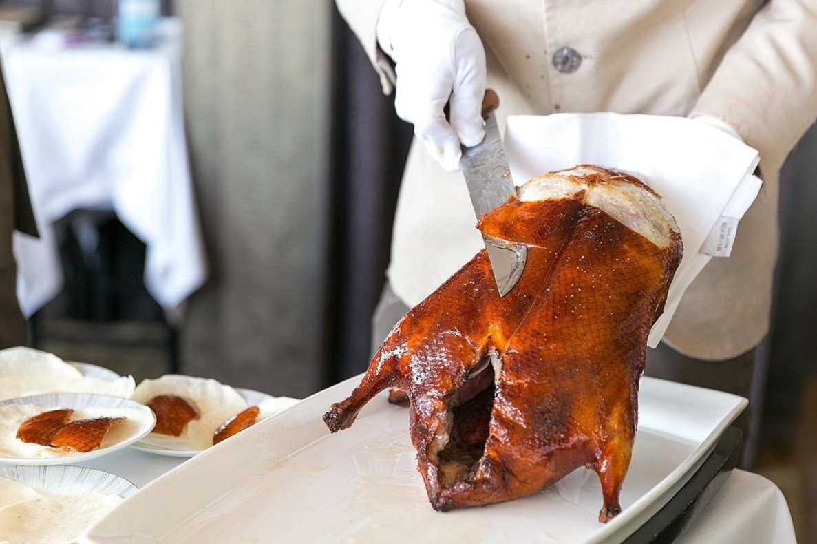 Dau bep cat vit quay Bac Kinh hinh anh