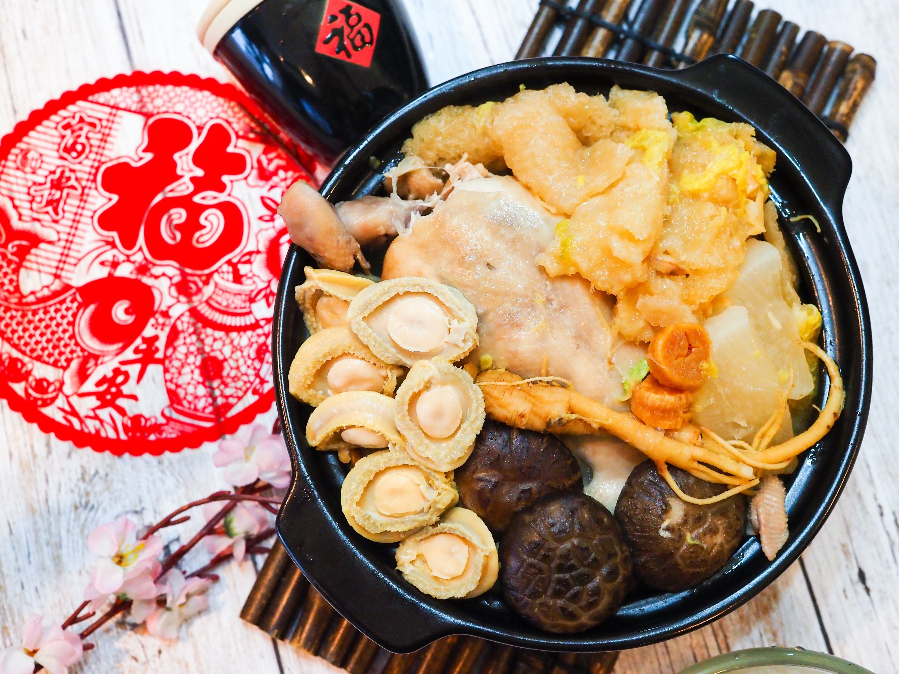 món Hoa tại TP.HCM ảnh 6 mon Hoa tai TP.HCM anh 6