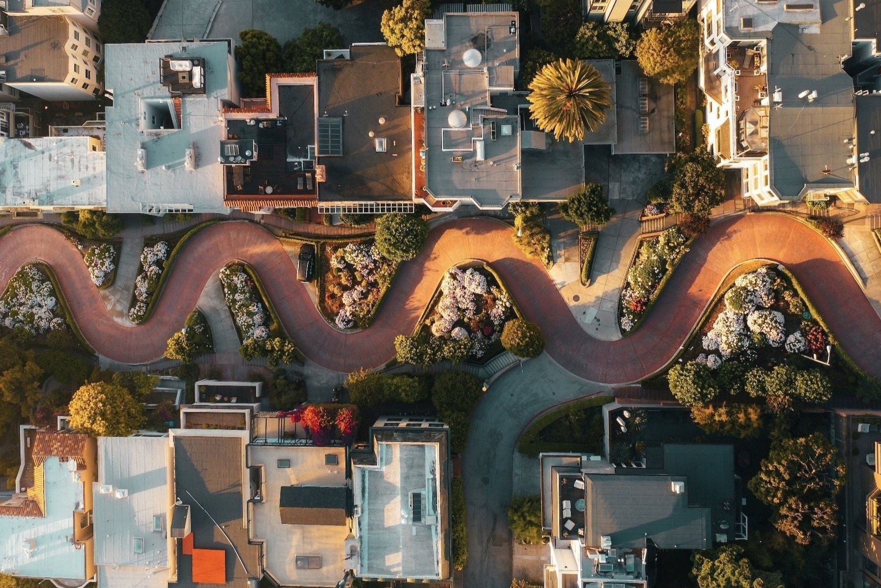 4 con duong ky la bac nhat the gioi hinh anh