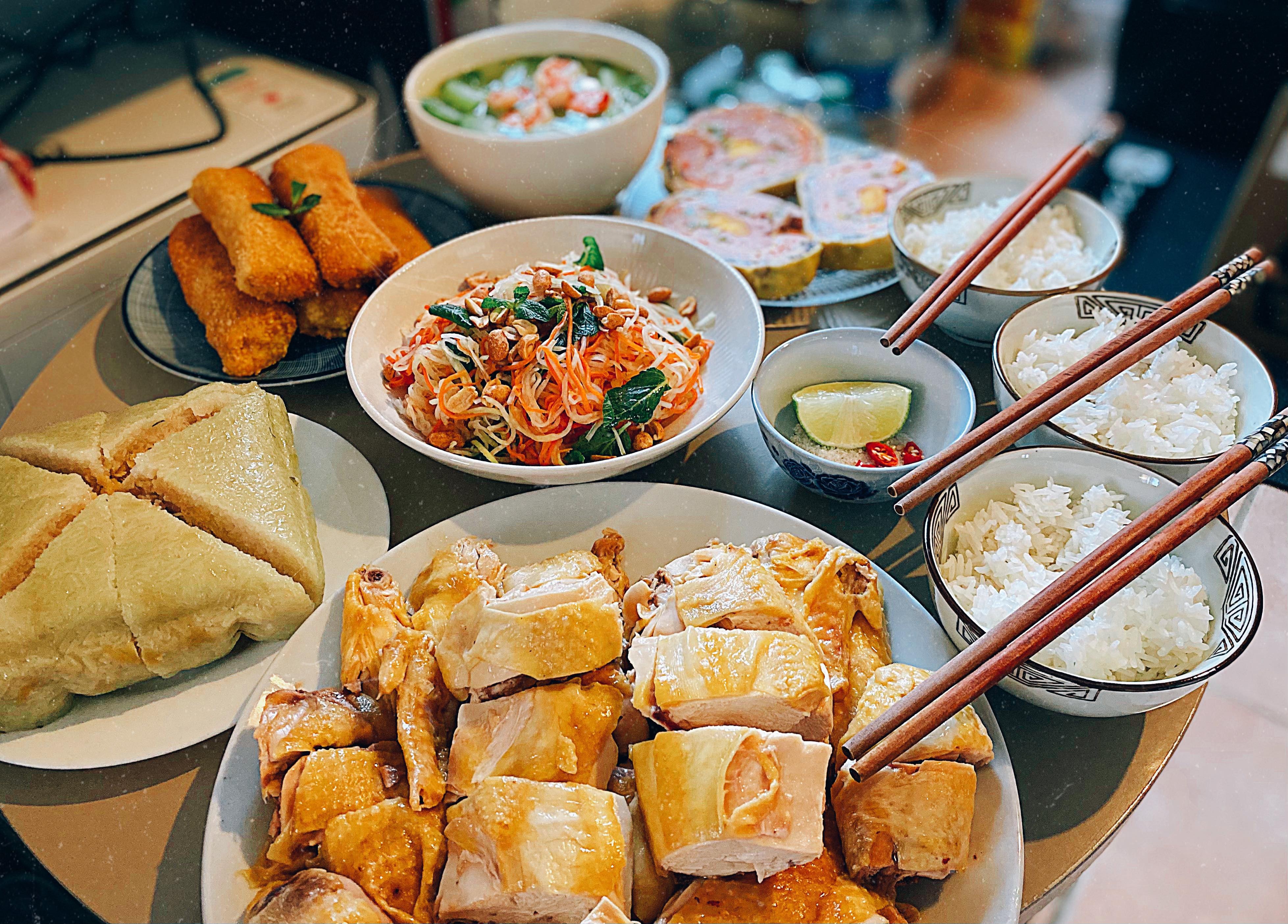 mam com Tat nien anh 6