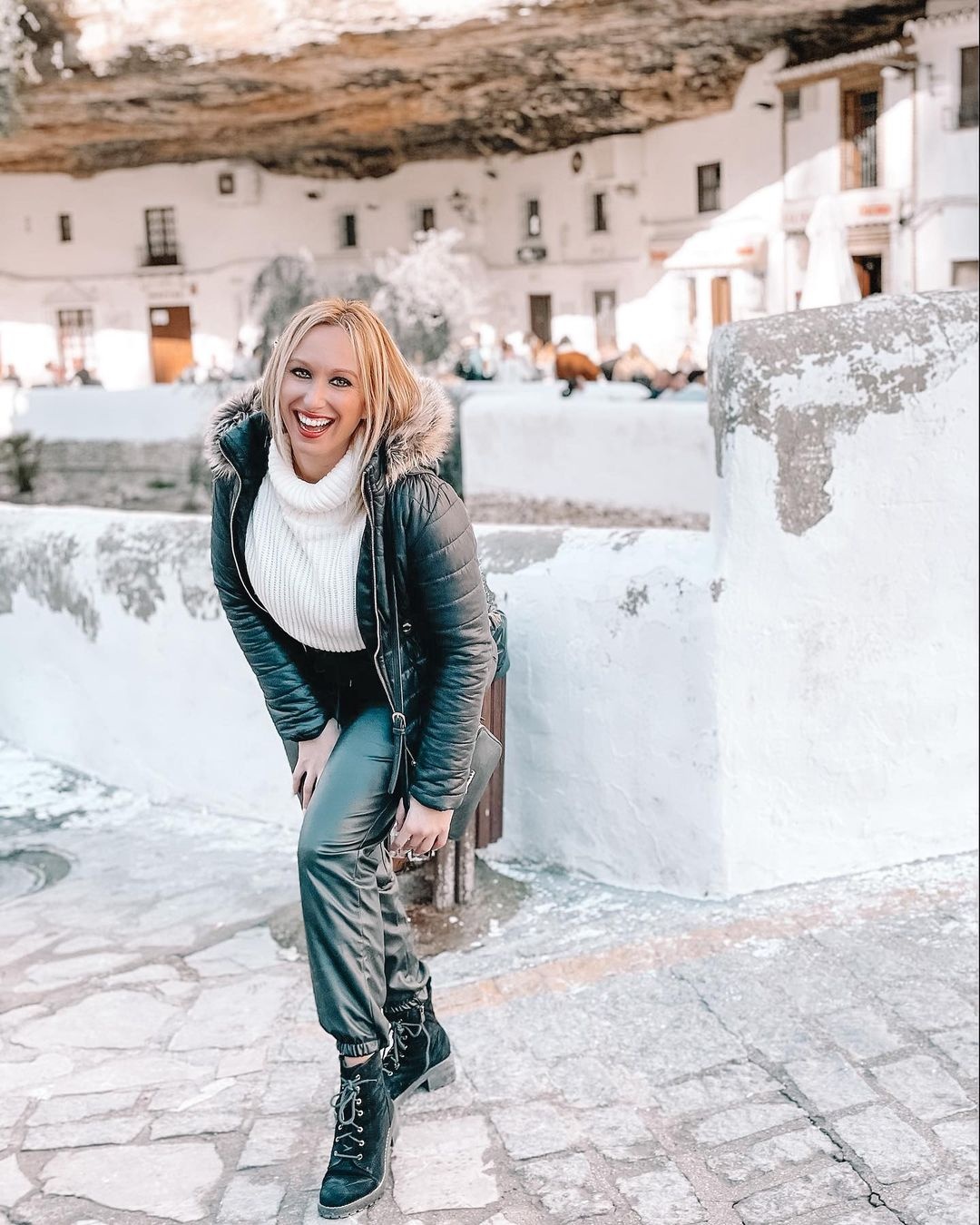 thi tran duoi khoi da anh 1