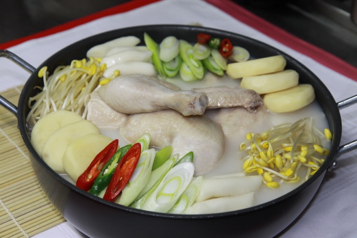 Mon sup ga nguyen con o Han Quoc hinh anh