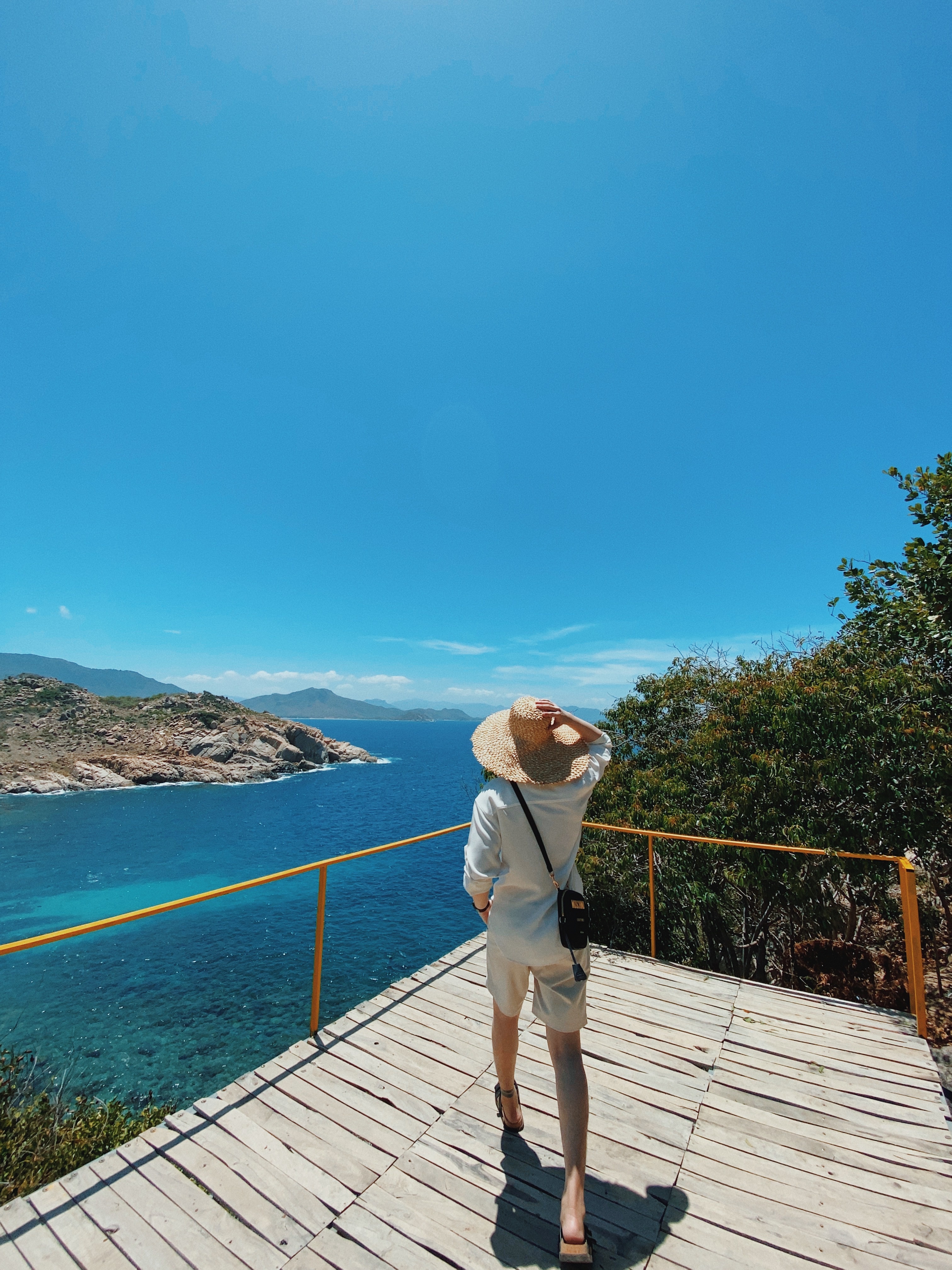 du lich dao Binh Hung anh 2