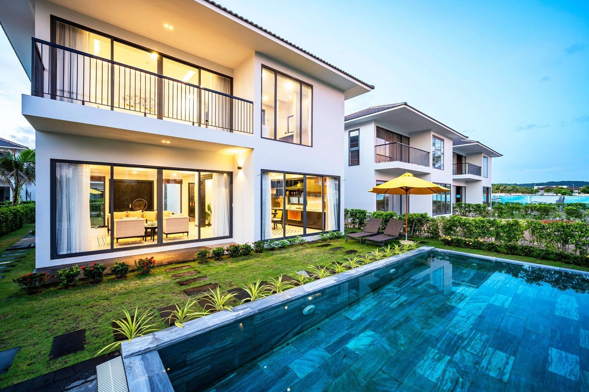 Nhuong phong o at o Da Nang, Phu Quoc vi dich hinh anh